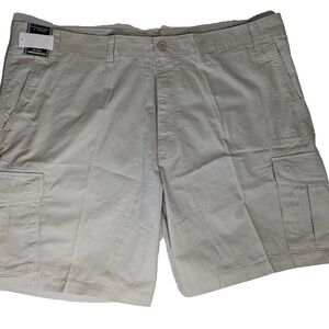 Size 46 Big Roundtree & Yorke Cargo Shorts Cotton (9" Inseam) Stone